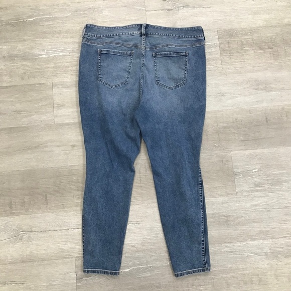 Torrid High Rise Distressed Jeggings - Size 22 - Picture 2 of 3